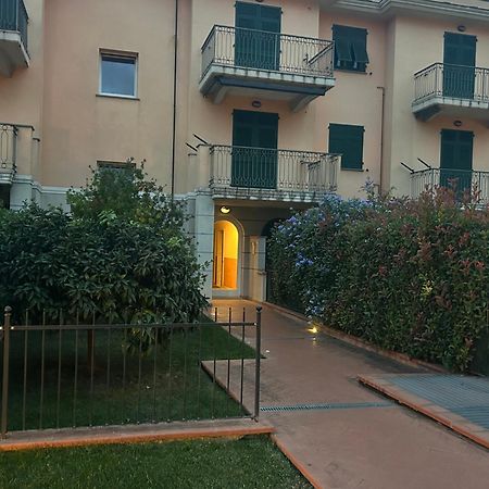 Appartamento Incantevole A 100Metri Dal Mare E Accanto Alla Pista Ciclabile Imperia Exteriör bild