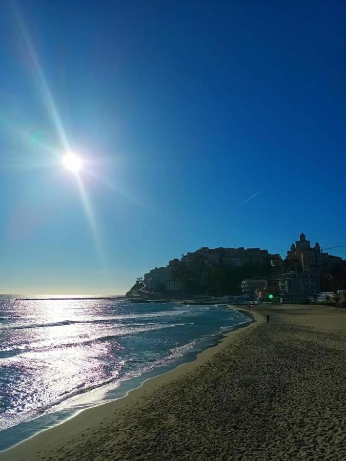 Appartamento Incantevole A 100Metri Dal Mare E Accanto Alla Pista Ciclabile Imperia Exteriör bild